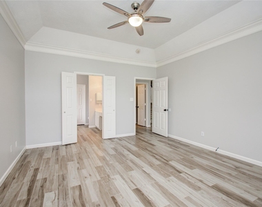 24302 Schivener House Lane - Photo Thumbnail 14