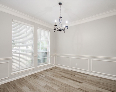 24302 Schivener House Lane - Photo Thumbnail 3