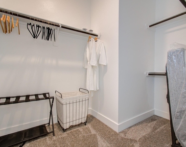 1616 Benson Street - Photo Thumbnail 13