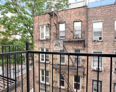 Leroy Street - Photo Thumbnail 1