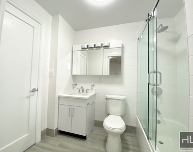 West 68 Street - Photo Thumbnail 6