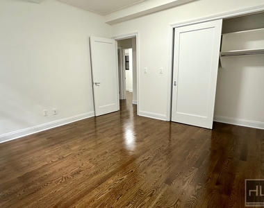 West 68 Street - Photo Thumbnail 1