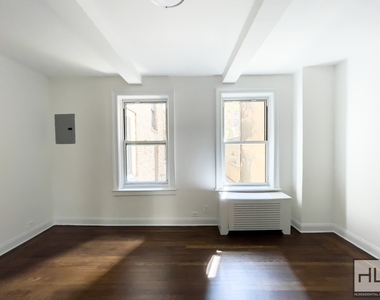 East 37 Street - Photo Thumbnail 5
