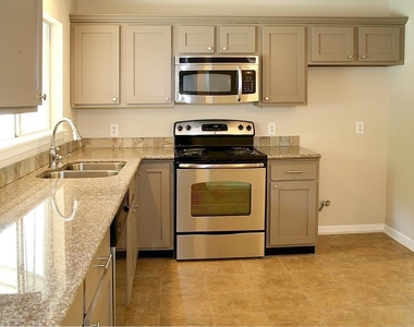9 Wolfhound Lane - Photo Thumbnail 4