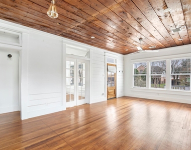 4731 Woodside Street - Photo Thumbnail 16