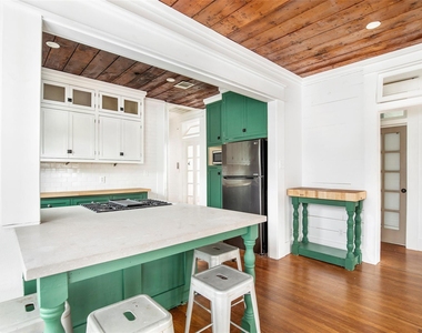 4731 Woodside Street - Photo Thumbnail 19