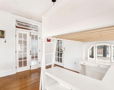 4731 Woodside Street - Photo Thumbnail 24