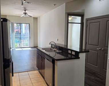 3616 Richmond - Photo Thumbnail 2