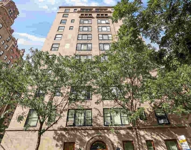 East 80th Street - Photo Thumbnail 9