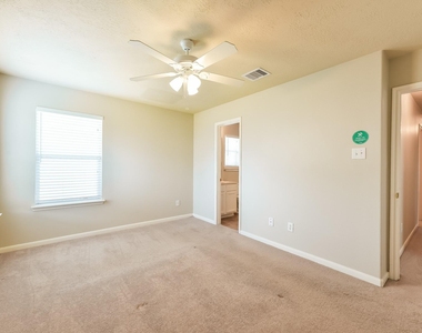 13118 Kingston Point Lane - Photo Thumbnail 8