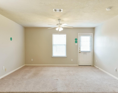 13118 Kingston Point Lane - Photo Thumbnail 1
