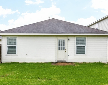 13118 Kingston Point Lane - Photo Thumbnail 14