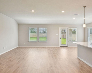2131 Rawls Ranch Ct - Photo Thumbnail 2
