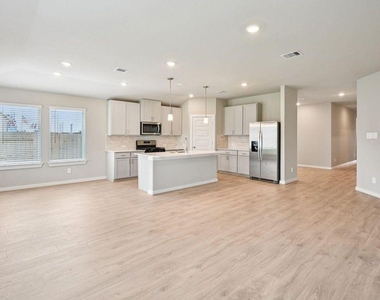 2131 Rawls Ranch Ct - Photo Thumbnail 5