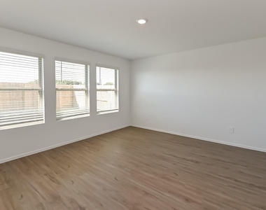 24215 Becker Hollow Lane - Photo Thumbnail 7