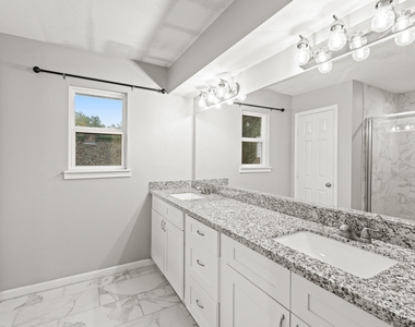 410 Bauxhall Court - Photo Thumbnail 20