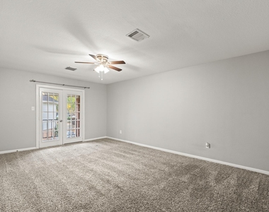 410 Bauxhall Court - Photo Thumbnail 17