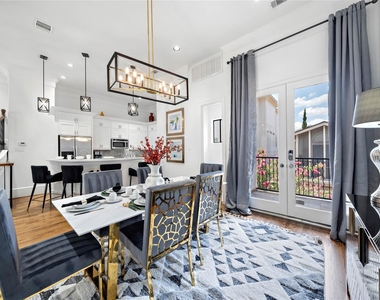 709 Reinicke Street - Photo Thumbnail 17