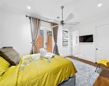 709 Reinicke Street - Photo Thumbnail 19