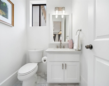 709 Reinicke Street - Photo Thumbnail 32
