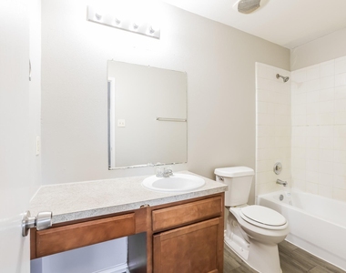 7507 Kennemer Drive - Photo Thumbnail 15