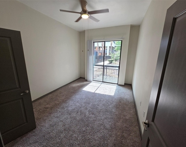 3616 Richmond - Photo Thumbnail 4