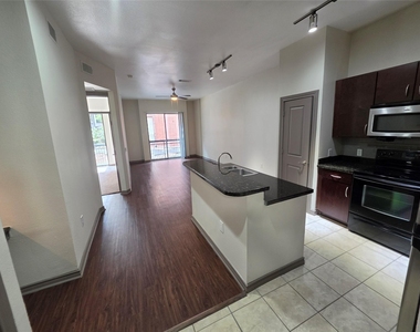 3616 Richmond - Photo Thumbnail 2