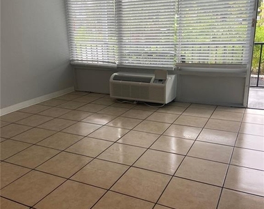 515 Bon Air Street - Photo Thumbnail 3