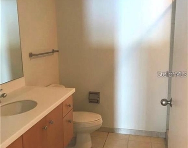 1208 E Kennedy Boulevard - Photo Thumbnail 7