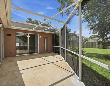 9810 Bennington Drive - Photo Thumbnail 20