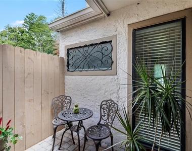 11520 Galleria Drive - Photo Thumbnail 12