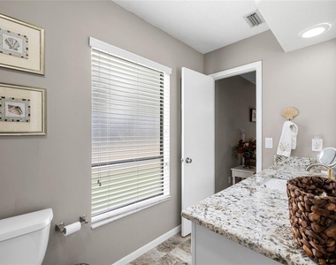 11520 Galleria Drive - Photo Thumbnail 20