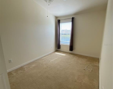 4658 69th Place North - Photo Thumbnail 17