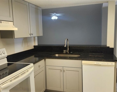 7413 Mead Drive - Photo Thumbnail 7