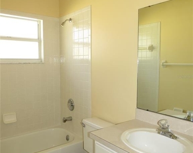 9427 Hunters Pond Drive - Photo Thumbnail 19