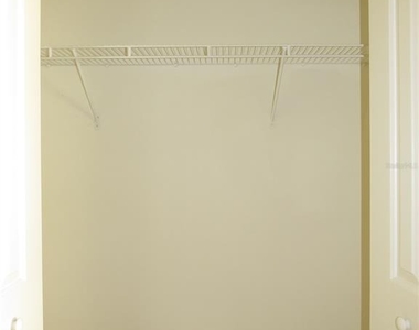 9427 Hunters Pond Drive - Photo Thumbnail 21