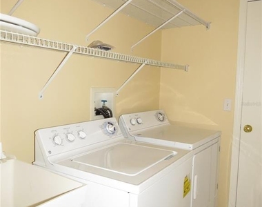 9427 Hunters Pond Drive - Photo Thumbnail 22