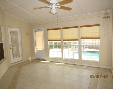 9427 Hunters Pond Drive - Photo Thumbnail 27