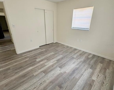 8151 Hixton Drive - Photo Thumbnail 9