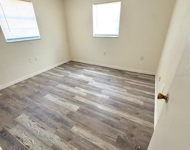 8151 Hixton Drive - Photo Thumbnail 8