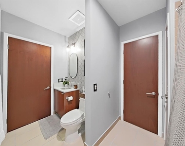111 N 12th Street - Photo Thumbnail 23