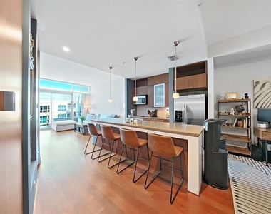 111 N 12th Street - Photo Thumbnail 5