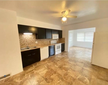 5744 2nd Avenue N - Photo Thumbnail 4