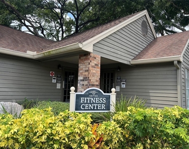2500 Winding Creek Boulevard - Photo Thumbnail 20