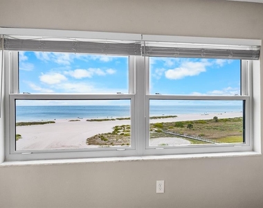 1270 Gulf Boulevard - Photo Thumbnail 18