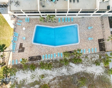 1270 Gulf Boulevard - Photo Thumbnail 28