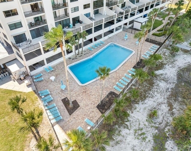 1270 Gulf Boulevard - Photo Thumbnail 2