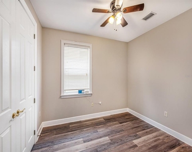 6810 Kissimmee Street S - Photo Thumbnail 9