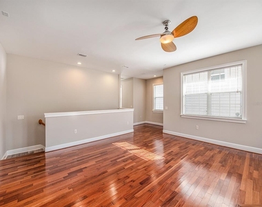 6810 Kissimmee Street S - Photo Thumbnail 13
