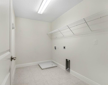 10232 Newel Valley Loop - Photo Thumbnail 32